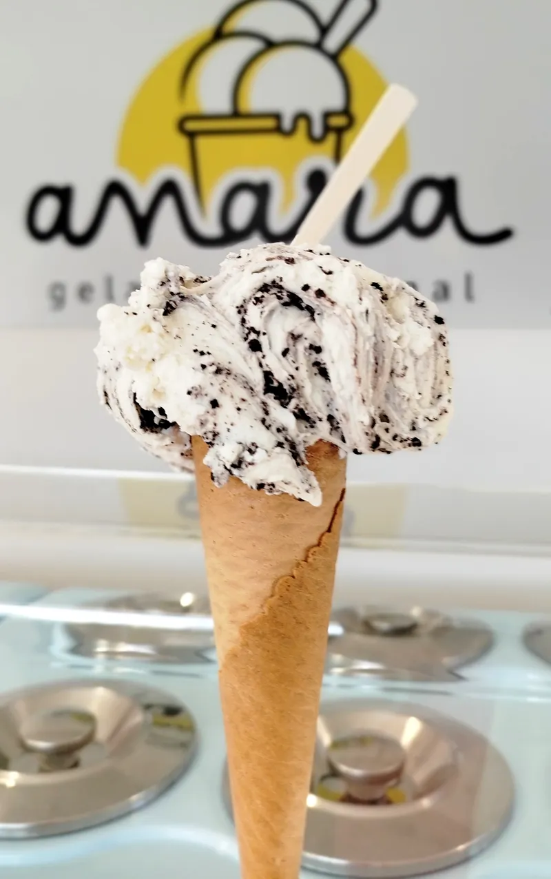 Oreo artisanal gelato — Anara Gelado Artesanal